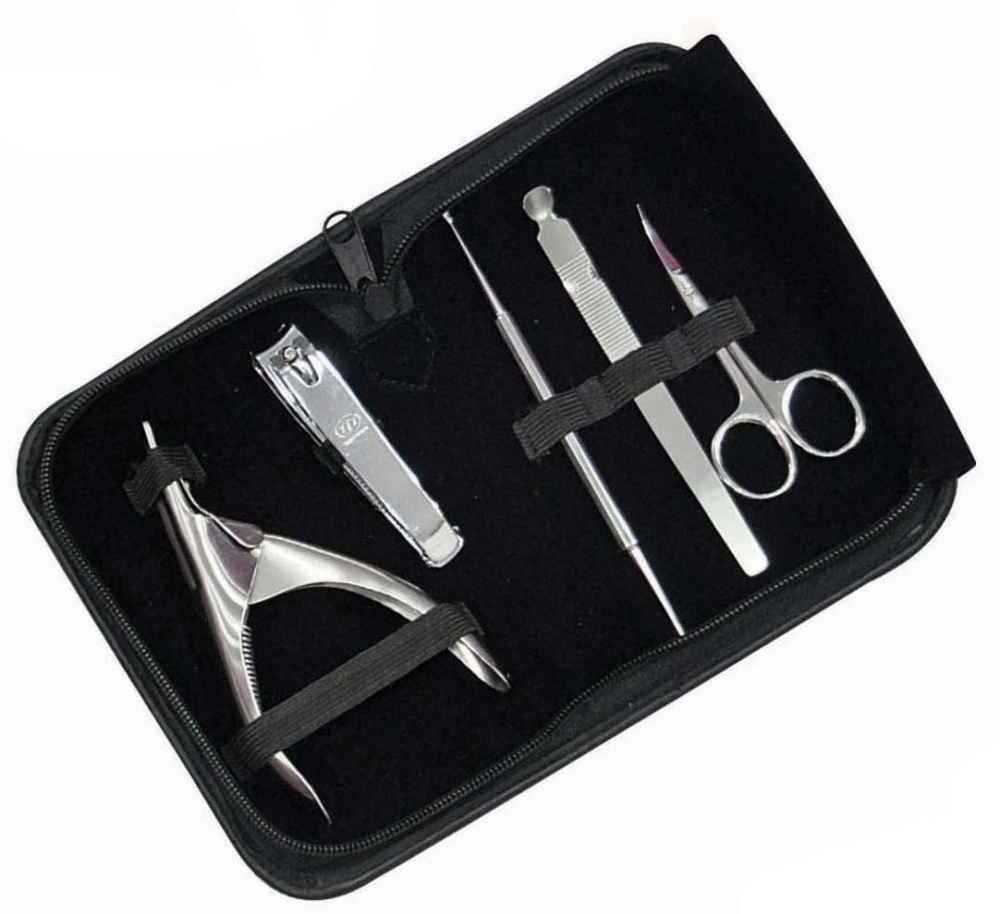 Manicure & Pedicure Set 